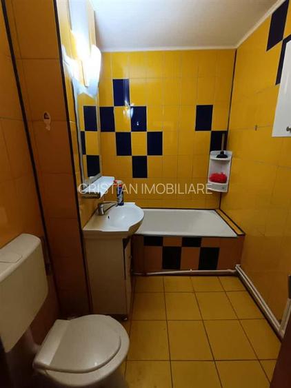 VEZI VIDEO! Ap 2 cam Confort 1 Decomandat Etaj 3 , Radu Negru - 11