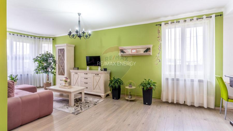 Casă cu 5 camere de vânzare || 400 MP teren || Someseni - 4