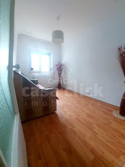 3 camere, etaj 2, balcon închis – Micro 21 - 7