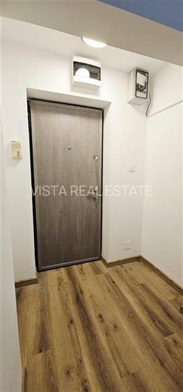 Apartament renovat cu 4 camere in Centrul Civic, Brasov - 14
