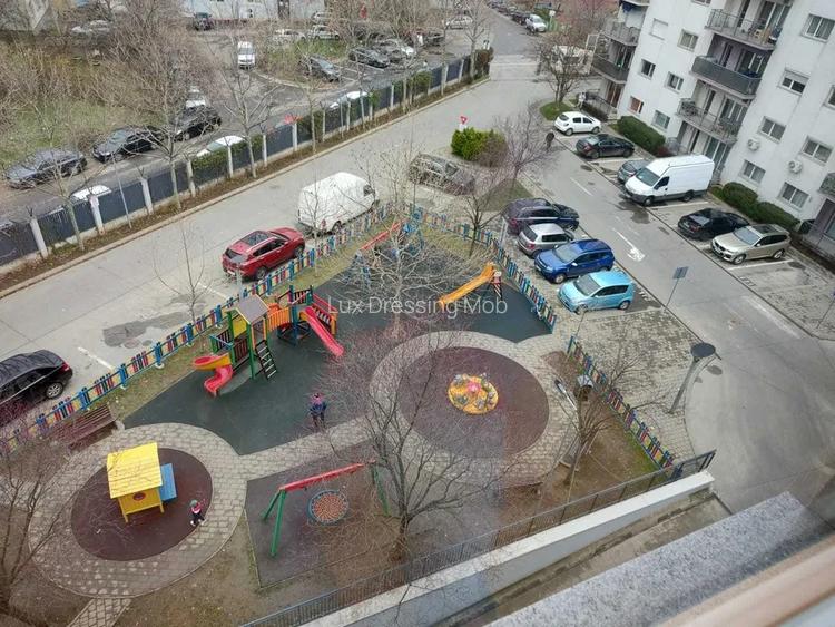 Inchiriez apartament 2 camere, decomandat, etaj 5/8, 65 mp, in bloc nou - 8