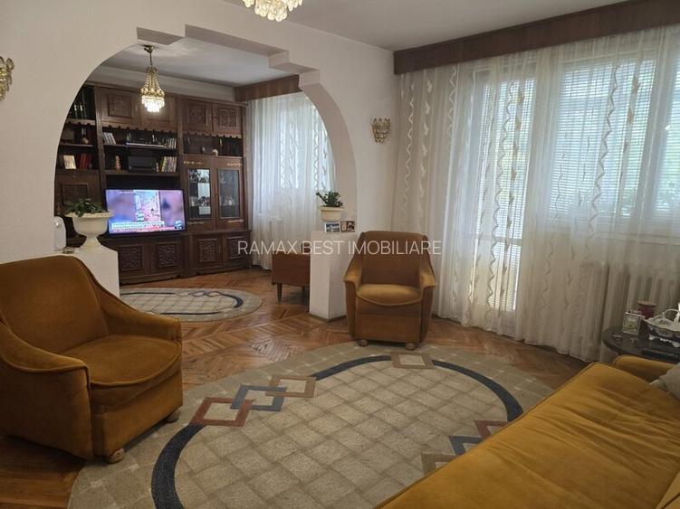 Titan, 7 minute metrou, pe Liviu Rebreanu, farmacia Tei, bloc 4 etaje - 16