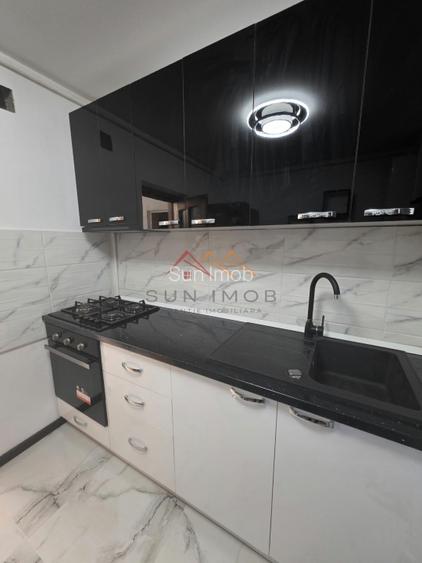Apartament 3 camere, central, renovat recent, zona linistita, Campina - 6