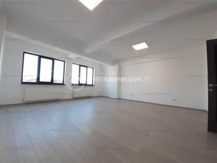 Spatiu de birouri Podu Ros, 46mp, CT, AC, PARCARE - 2