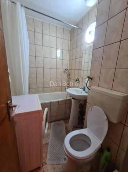 Garsoniera V-v Plaza Romania - 7