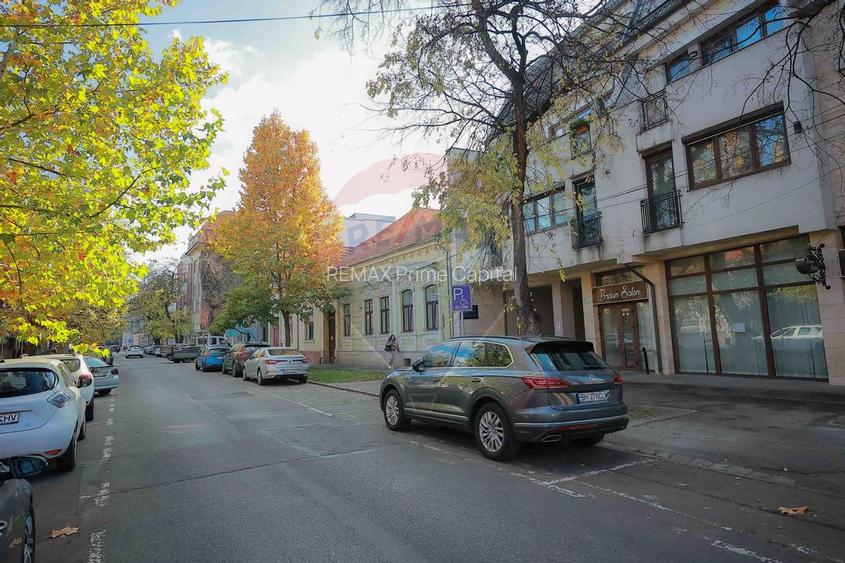 Apartament cu 3 camere de vânzare în zona Ultracentral - 17