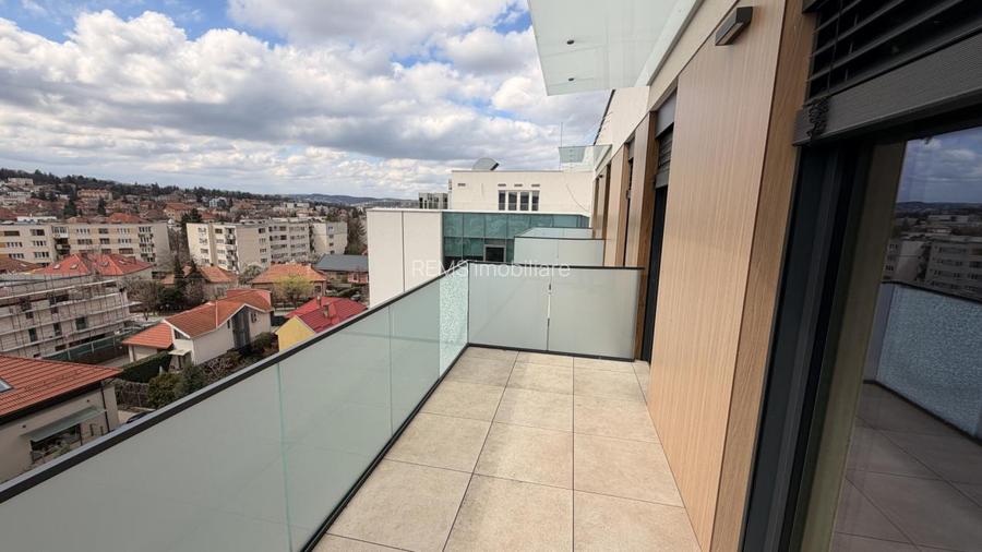 Penthouse la prima inchiriere str C Brancusi - 16