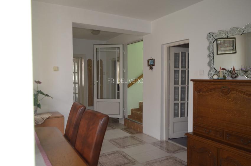 O casă cu suflet, unde poveștile au prins viață — acum poate deveni căminul tău - 8