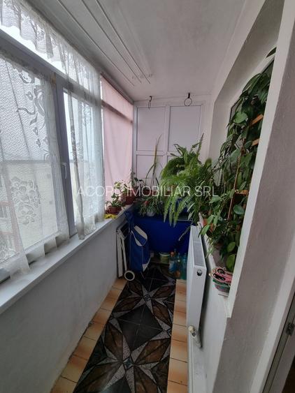 Central-apartament 2 camere cu gaze - 15