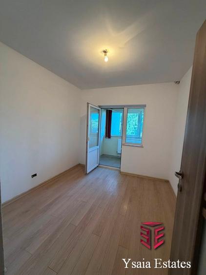 4 DECOMANDATE DE VANZARE - ANDA - STRADAL - GAZE - ETAJ 2 -