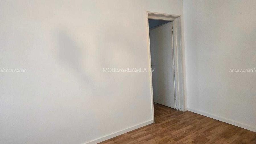 Apartament 3 camere de vanzare Drumul Taberei - 4