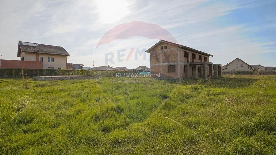 Casă / Vilă cu 6 camere de vânzare, Sânpetru - 12