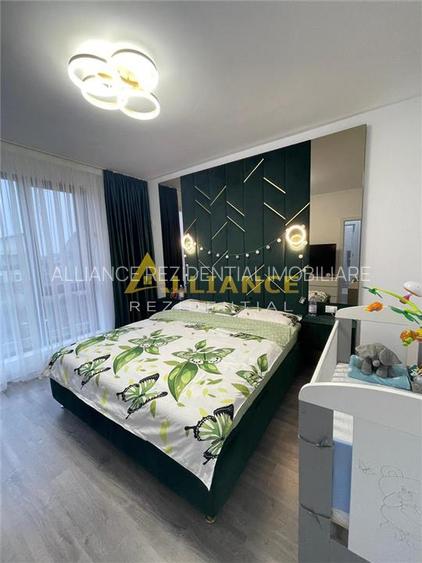 Casa individuala - 300 mp  - 5 camere - 3 bai - 6