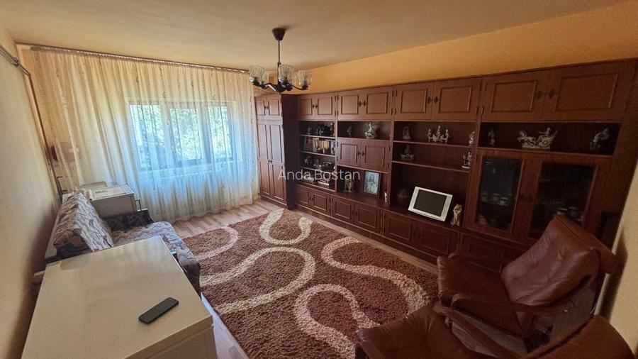 Apartament la Dunare cu 3 camere in bloc vila 2 etaje, decomandat, 2 bai - 6