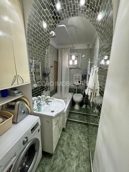 Apartament 3 camere semidecomandat-zona Inel 2 - 4