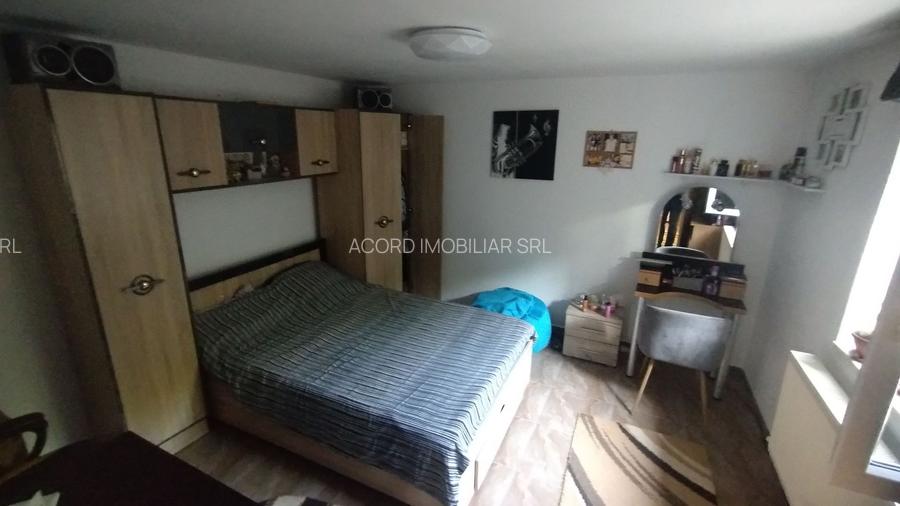 Casa Km 4-5 doua familii - 5