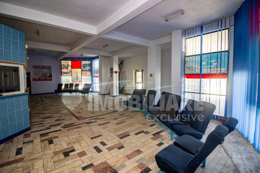 Spatiu comercial - Moldova Noua, Caras Severin COMISION 0% - 3