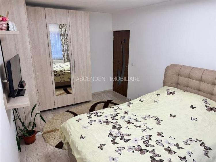 Apartament 3 camere, decomandat, etaj1, loc parcare,Tractorul,Brasov - 13