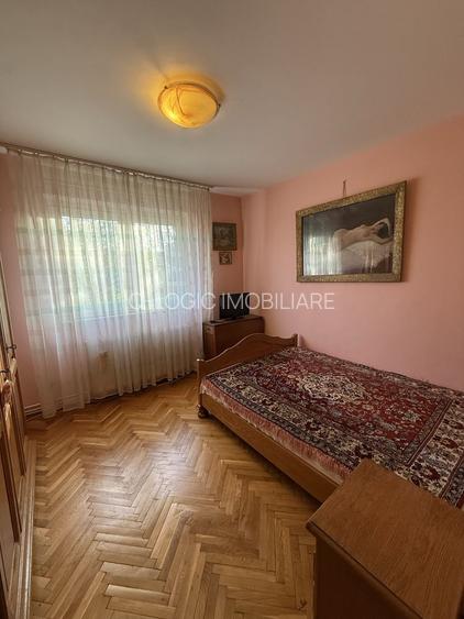 Apartament 3 camere liber la vanzare zona Astra - 3