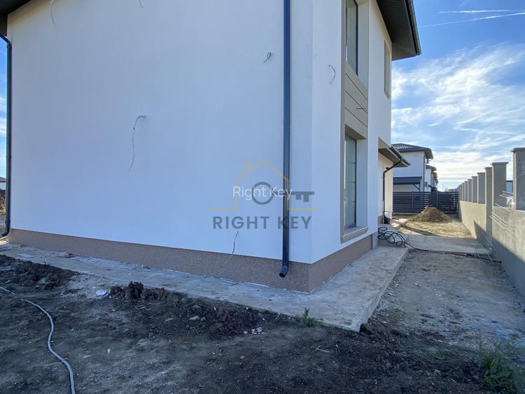 Oportunitate! Vila moderna 4 cam, asfalt, toate utilitatile! Comision0 - 4