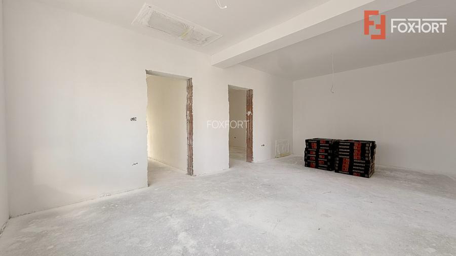 Duplex de vanzare, 3 camere pe parter + pod - Mosnita Veche - 5