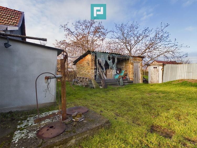 Casă cu teren generos, Turnu - 25