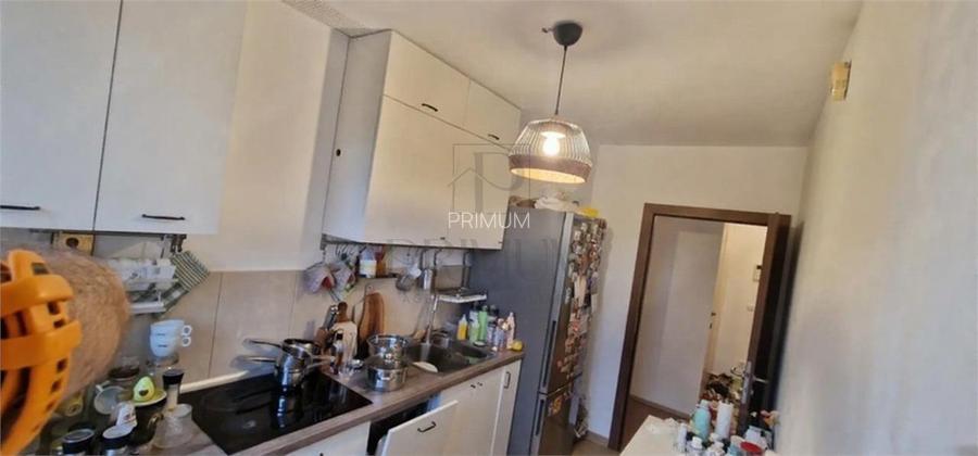 LIPOVEI - 3 CAM - DECOMANDAT - 2 BAI - 2 TERASE - CURTE - PARCARE - ZONA EXCELEN - 5