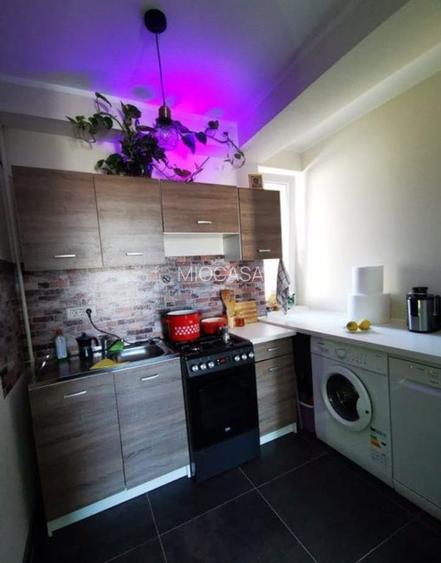 Bloc nou.Doua camere.La asfalt. Mobilat. Zona Hotelului IQ. - 3