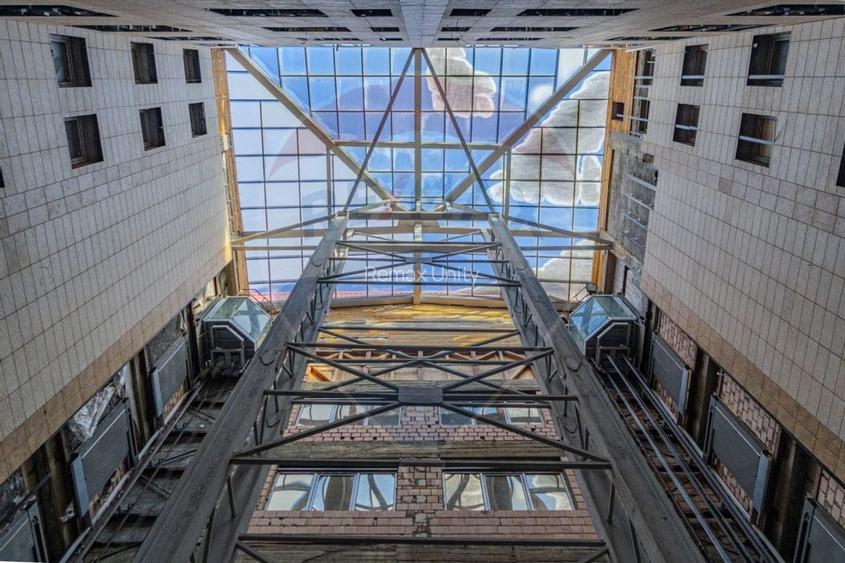 Activ Hotelier SubEvaluat | 18.000 mp construiti | 3 ha teren | BRASOV - 5