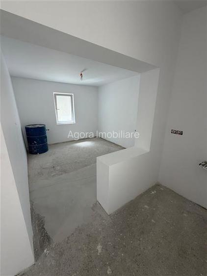 Construcție cu două camere și beci - Burdujeni - 5