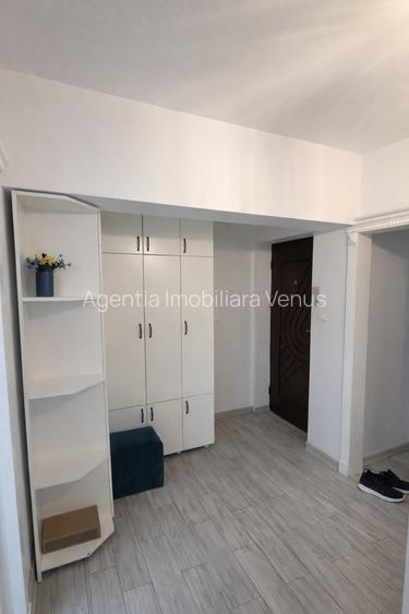 Apartament 4 camere Bulevard la strada - 13