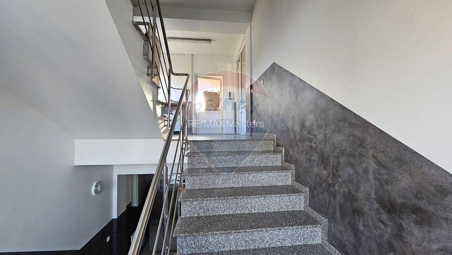 Complex comercial-cofetarie, patiserie pitzerie- Udesti, Suceava - 23