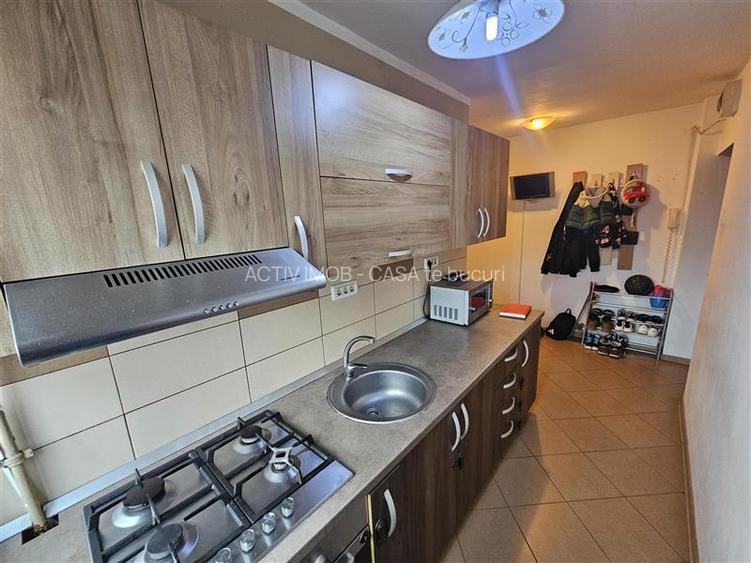 Resita, 2 Cam. Mobilat+Utilat, Micro 3 - 7