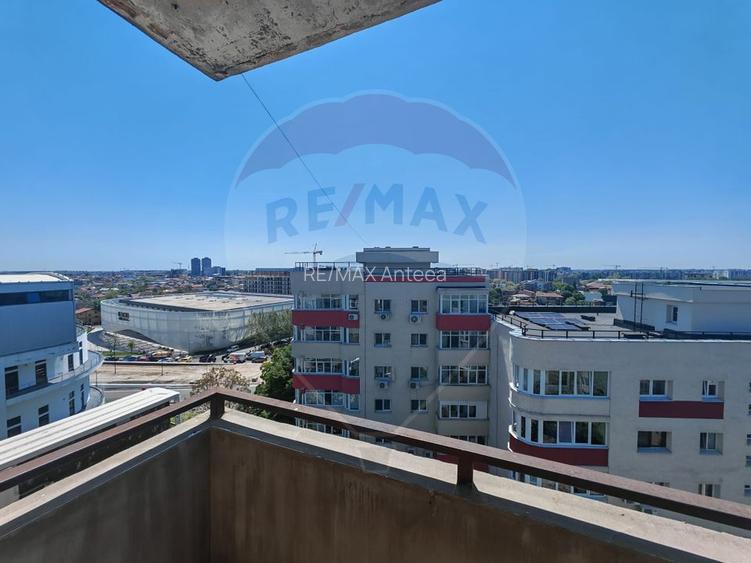 Apartament cu 4 camere - Aparatorii Patriei - Str Democratiei - 13