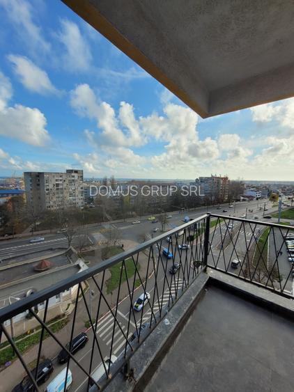 Apartament cu 2 camere decomandate, bloc nou, vedere panoramica catre port - 9