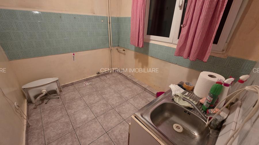 Vanzare 2 camere  Drumul Taberei piata - 10