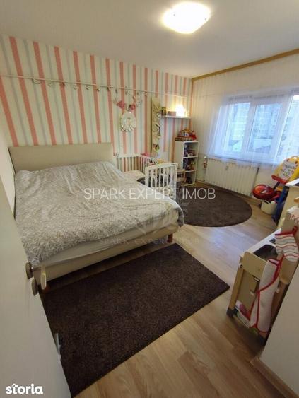 //2 CAMERE// GHEORGHE DOJA// - 4