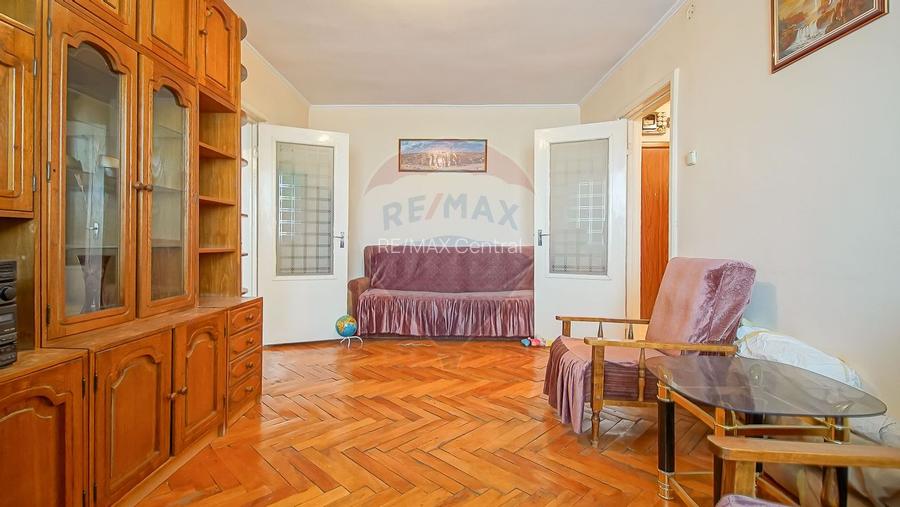 Apartament cu 2 camere de vânzare în zona Florilor - 10
