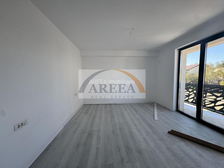 Vila 5 camere Otopeni Central-bucatarie si finisaje incluse - 14