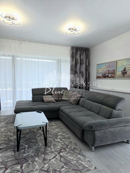Apartament nou, 3 camere cu loc de parcare si curte  situat in Zona KM 4-5 - 4