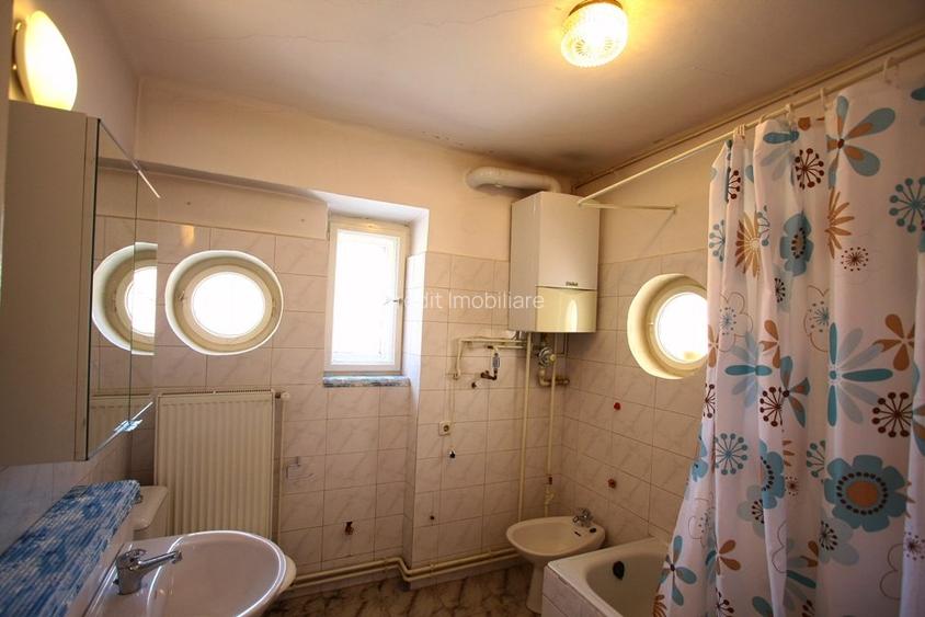 Apartament 3 camere de inchiriat. - 3