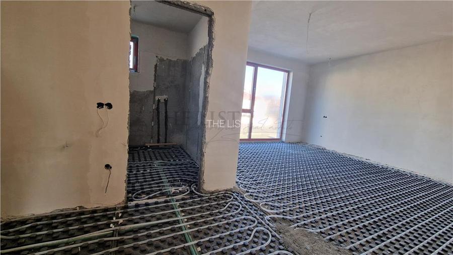 PIPERA | DE VANZARE APARTAMENT DUPLEX 5 CAMERE | GRADINA - 8