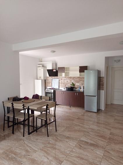 Proprietar inchiriez  - 4