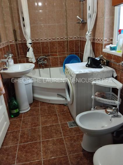 Vanzare Casa in Comuna  Maracineni - 9