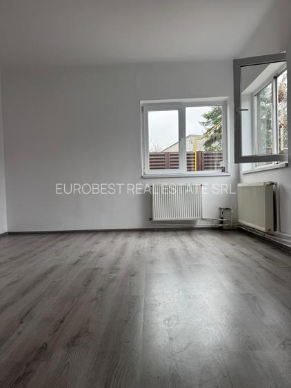 Rahova, Amurgului, casa pe parter, teren 266 mp, 90 mp construiti, 3 camere, - 5