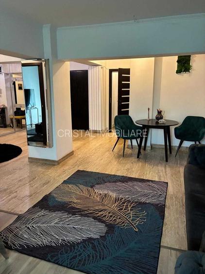 Închiriere Apartament cu 3 camere Unirii, 2 min metrou, etaj 2, AC - 2