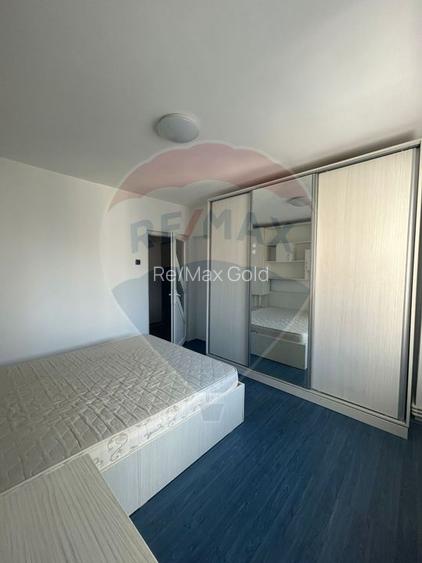 De vanzare apartament 3 camere,  MB 20 Slobozia IL - 7