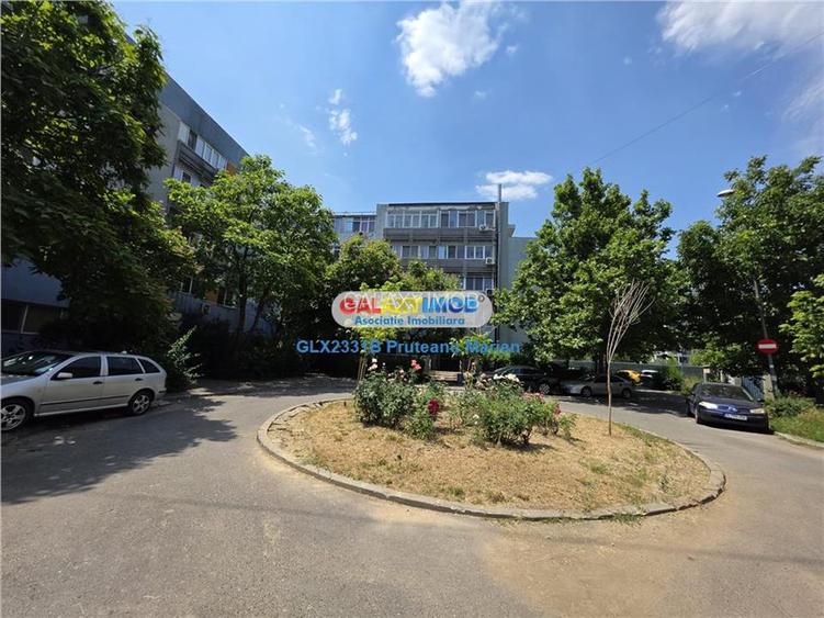 Vanzare garsoniera spatioasa situata langa policlinica Brancusi - 25