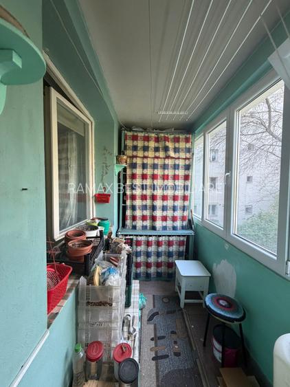 Nicolae Grigorescu fix la metrou pe Camil Ressu, bloc tip H - 10