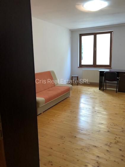 Chirie ap.1 camera , decomandat, amenajat-zona Lic.Unirea-la 10 min de UMF - 3